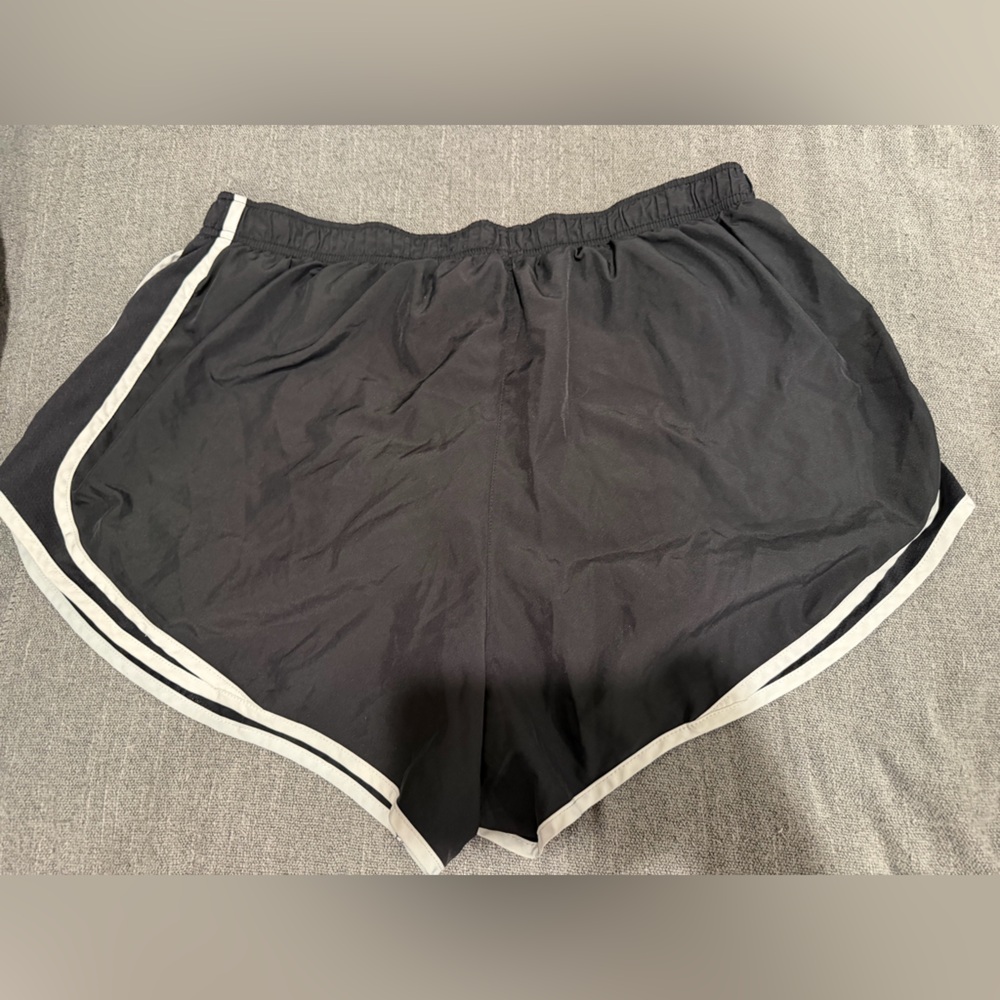 Nike Black Athletic Shorts Size 2XL - Picture 3 of 4